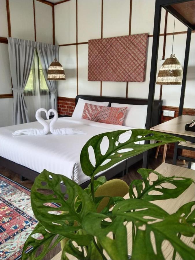 Api-Api Eco Chalet Pantai Kok Exteriér fotografie