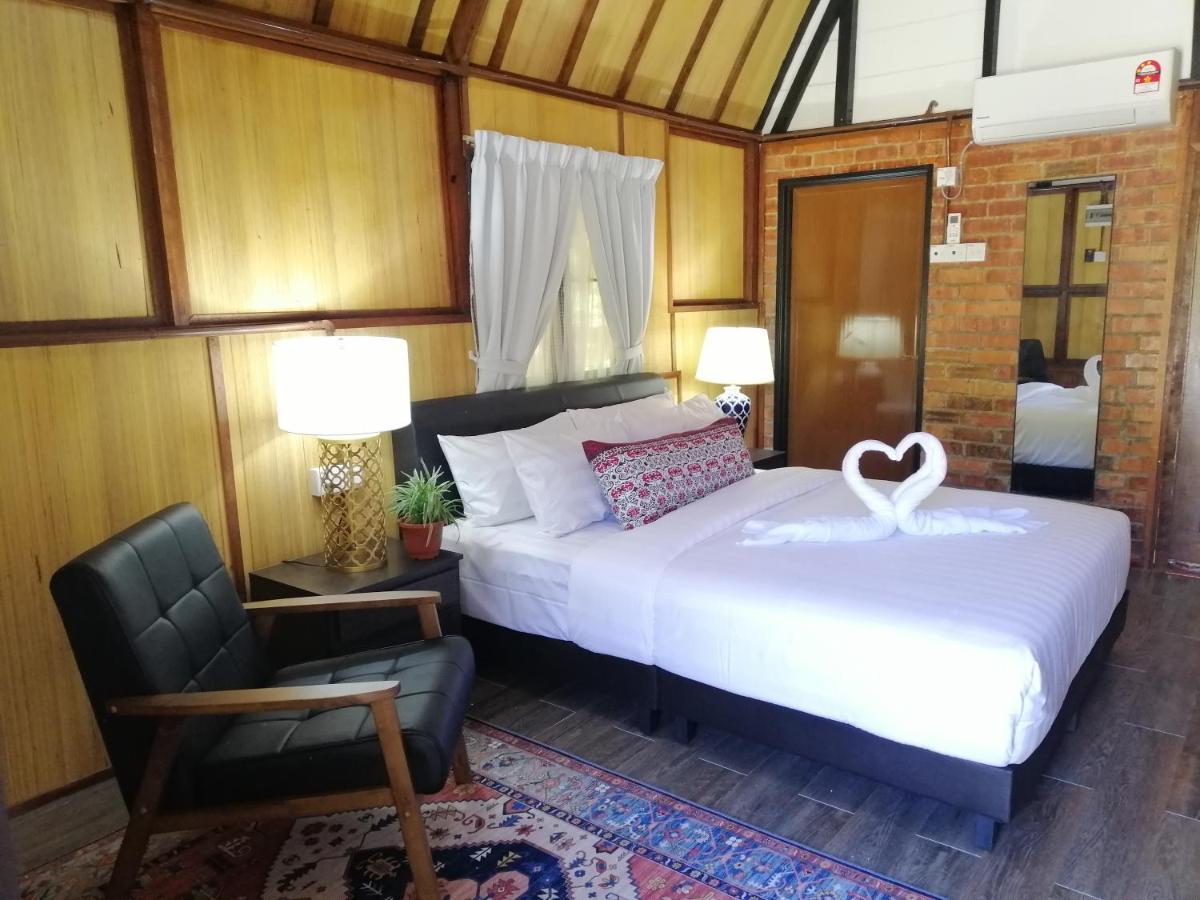 Api-Api Eco Chalet Pantai Kok Exteriér fotografie
